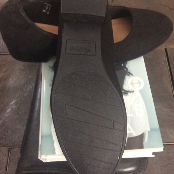 Shoes - Picture 2 of 2